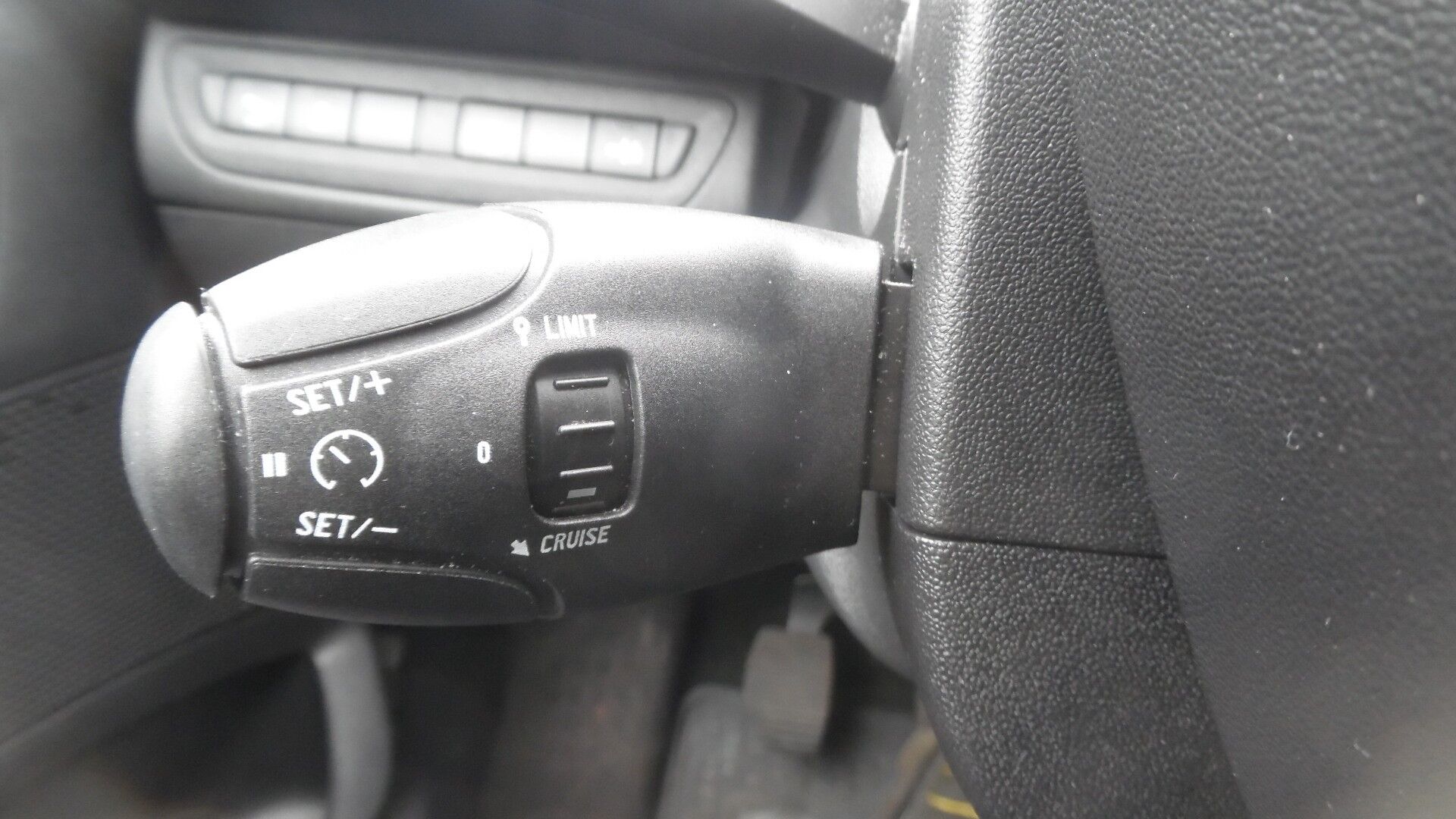 Billede af Peugeot 2008 1,2 VTi Allure 82HK
