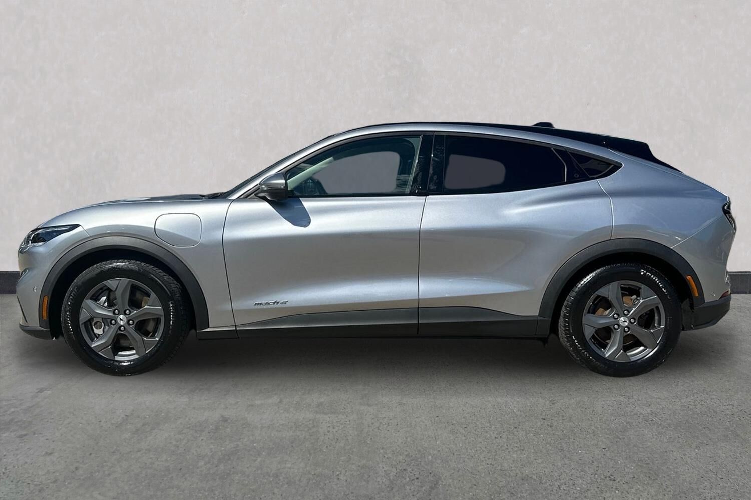 Billede af Ford Mustang Mach-E EL SR Premium 269HK 5d Aut.