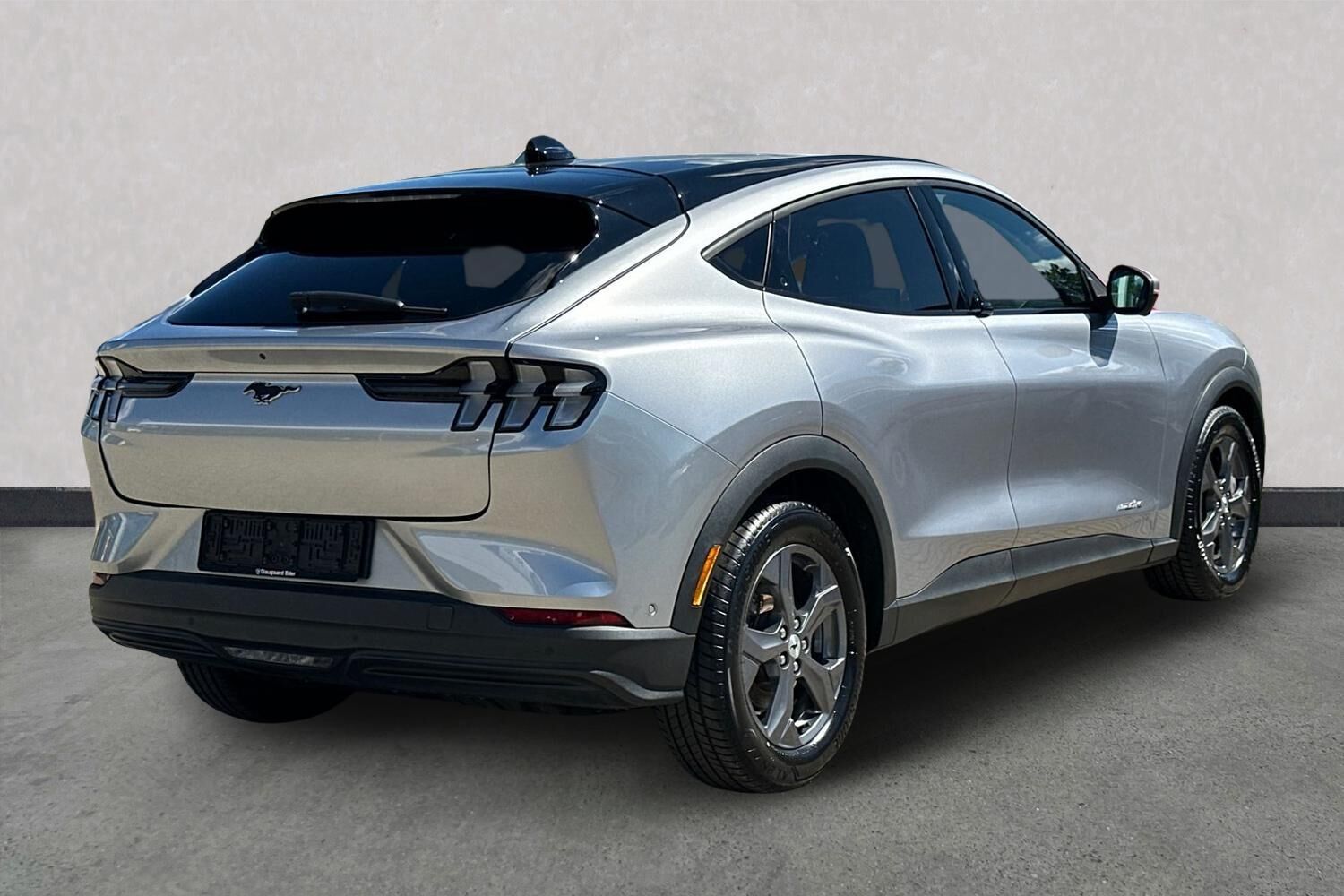 Billede af Ford Mustang Mach-E EL SR Premium 269HK 5d Aut.