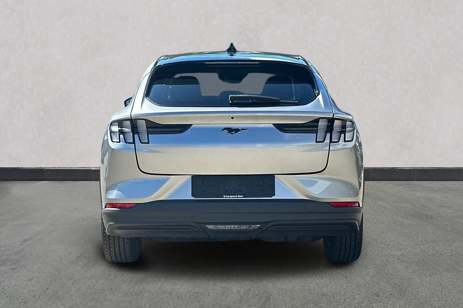 Billede af Ford Mustang Mach-E EL SR Premium 269HK 5d Aut.
