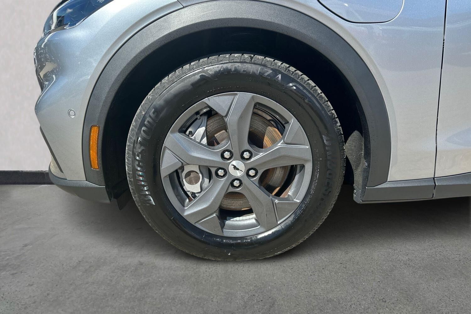 Billede af Ford Mustang Mach-E EL SR Premium 269HK 5d Aut.