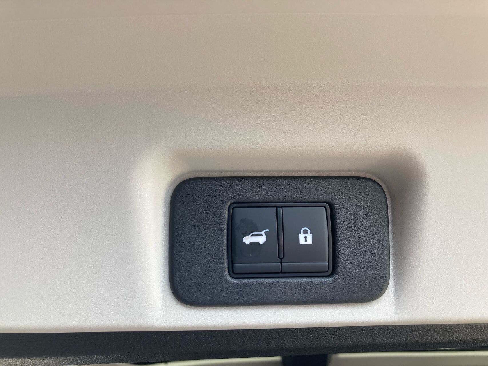 Billede af Nissan Ariya EL Evolve e-4orce 301HK 5d Aut.