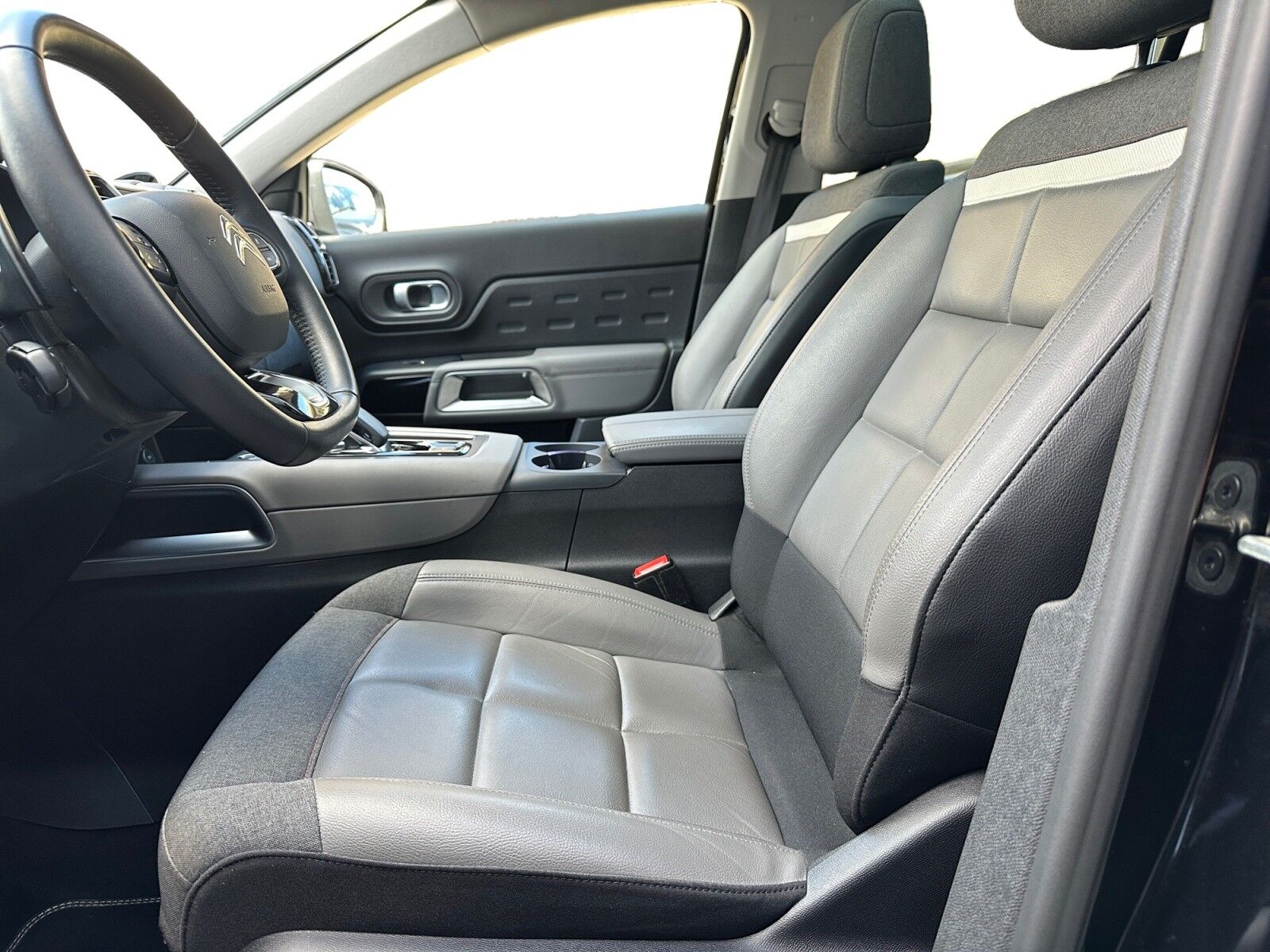 Billede af Citroën C5 Aircross 1,6 Plugin-hybrid Skyline EAT8 225HK 5d 8g Aut.