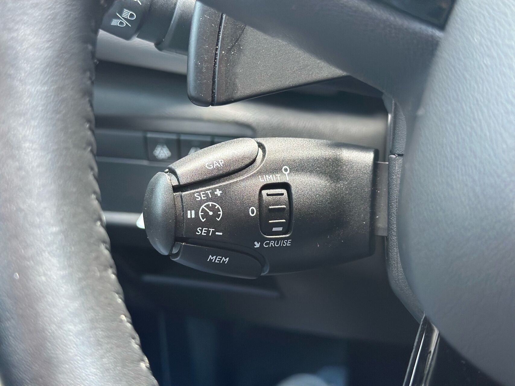 Billede af Citroën C5 Aircross 1,6 Plugin-hybrid Skyline EAT8 225HK 5d 8g Aut.