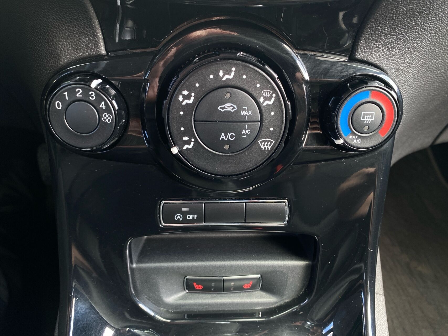 Billede af Ford Fiesta 1,0 EcoBoost Titanium Start/Stop 100HK 5d