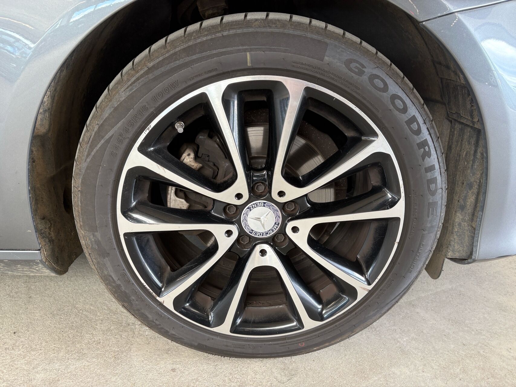 Billede af Mercedes-Benz E220 d T 2,0 D Avantgarde 9G-Tronic 194HK Stc Aut.