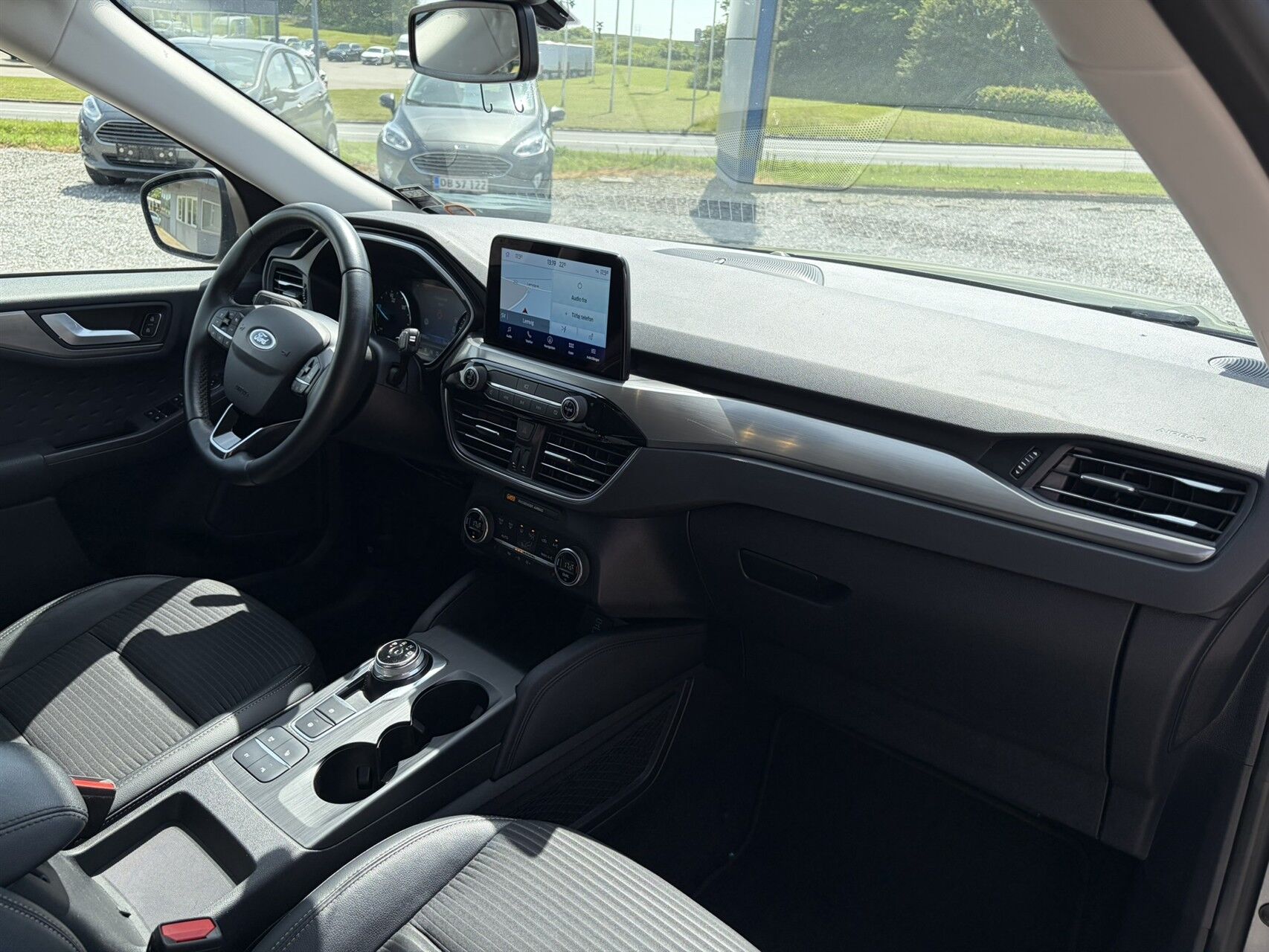 Billede af Ford Kuga 2,5 Plugin-hybrid Titanium X CVT 225HK 5d Trinl. Gear