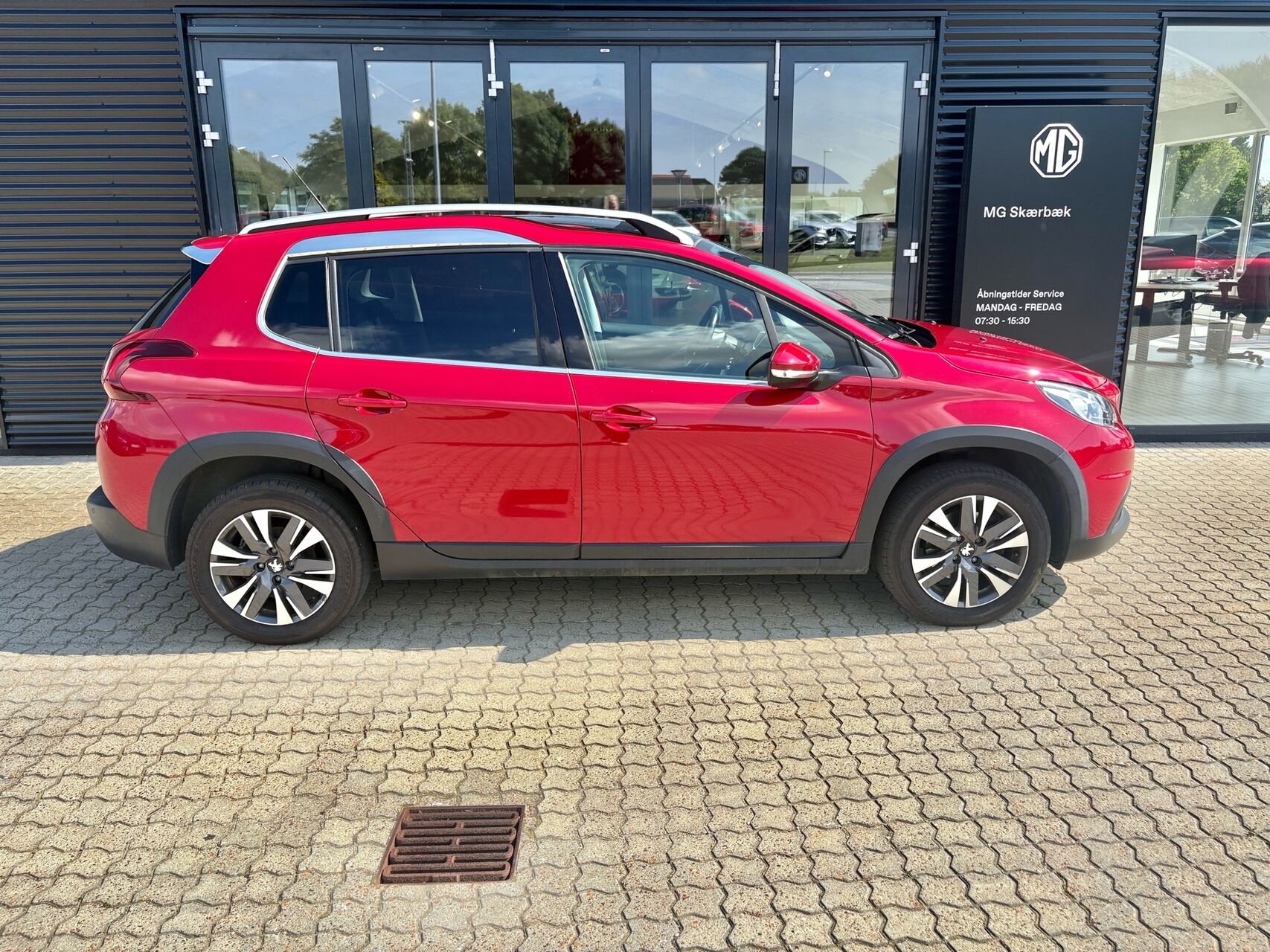 Billede af Peugeot 2008 1,2 PureTech Prestige 130HK 5d 6g