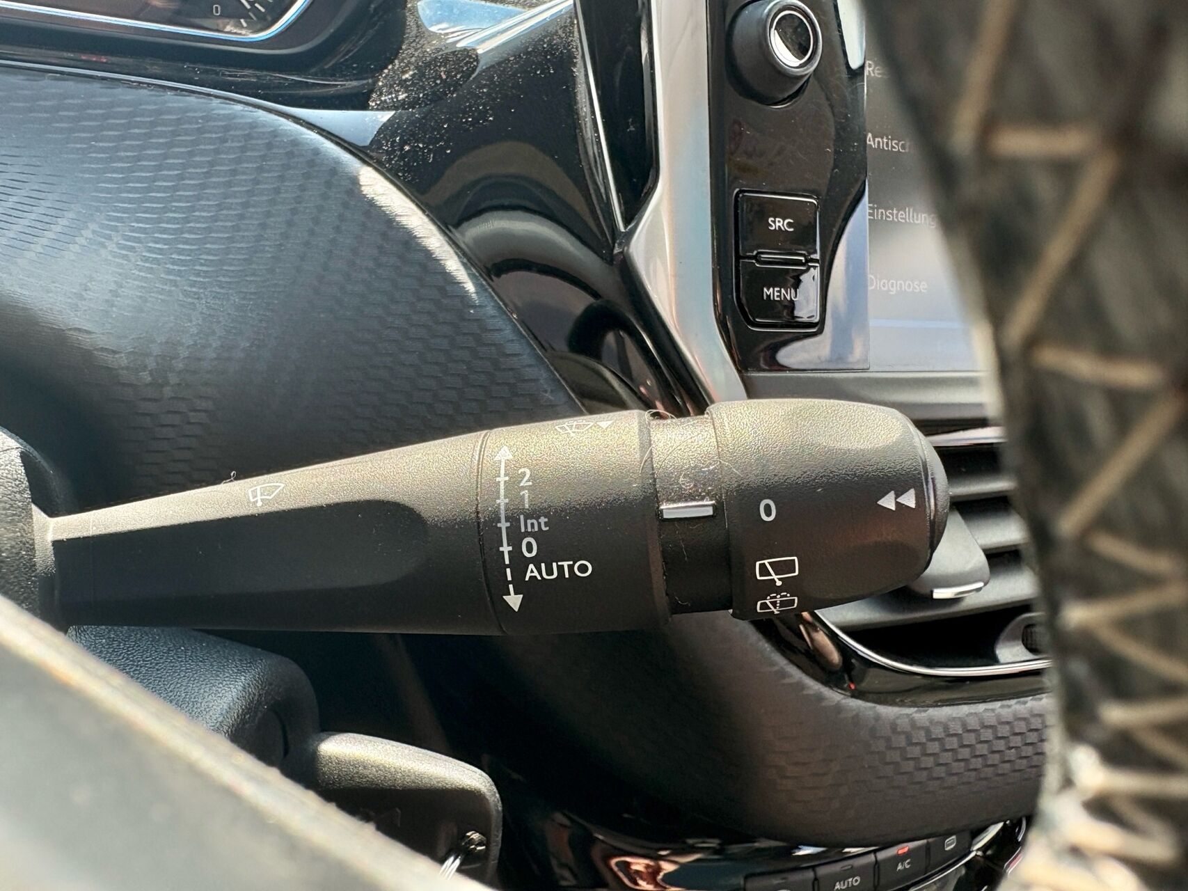Billede af Peugeot 2008 1,2 PureTech Prestige 130HK 5d 6g