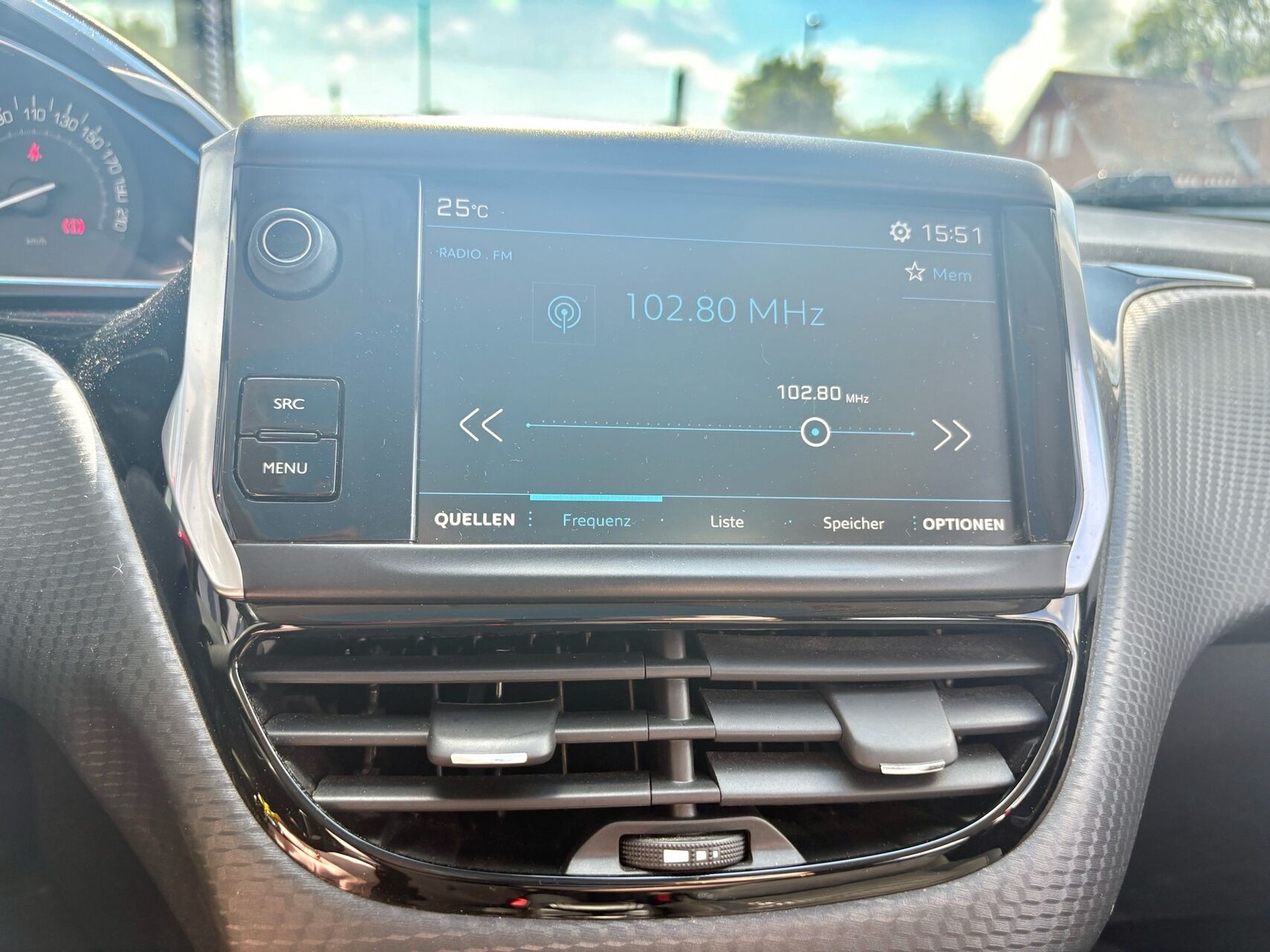 Billede af Peugeot 2008 1,2 PureTech Prestige 130HK 5d 6g