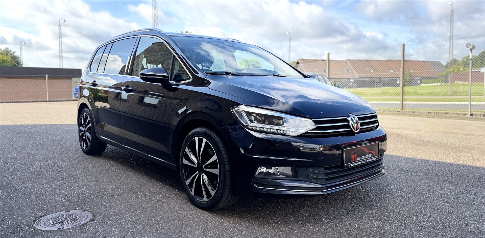 Billede af VW Touran 2,0 TDI BMT SCR Highline DSG 150HK 6g Aut.