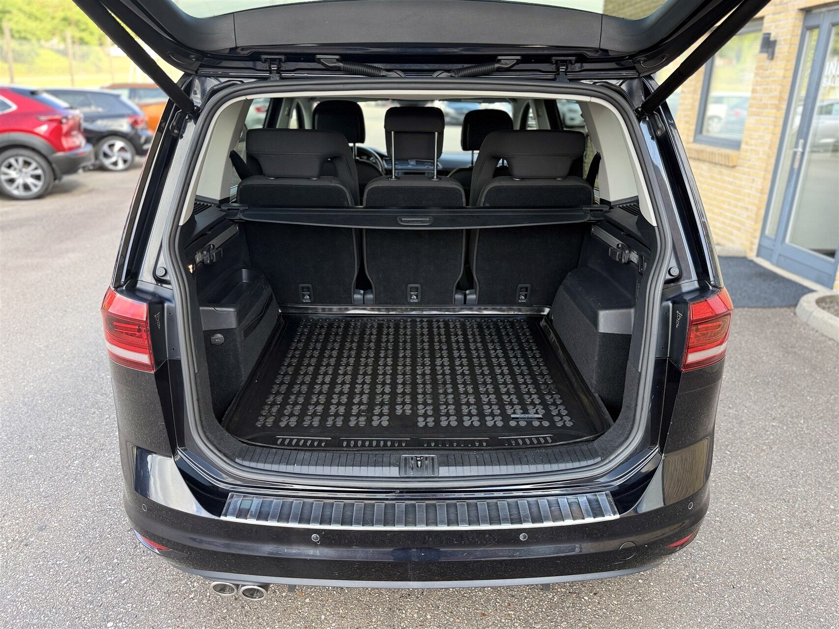Billede af VW Touran 2,0 TDI BMT SCR Highline DSG 150HK 6g Aut.