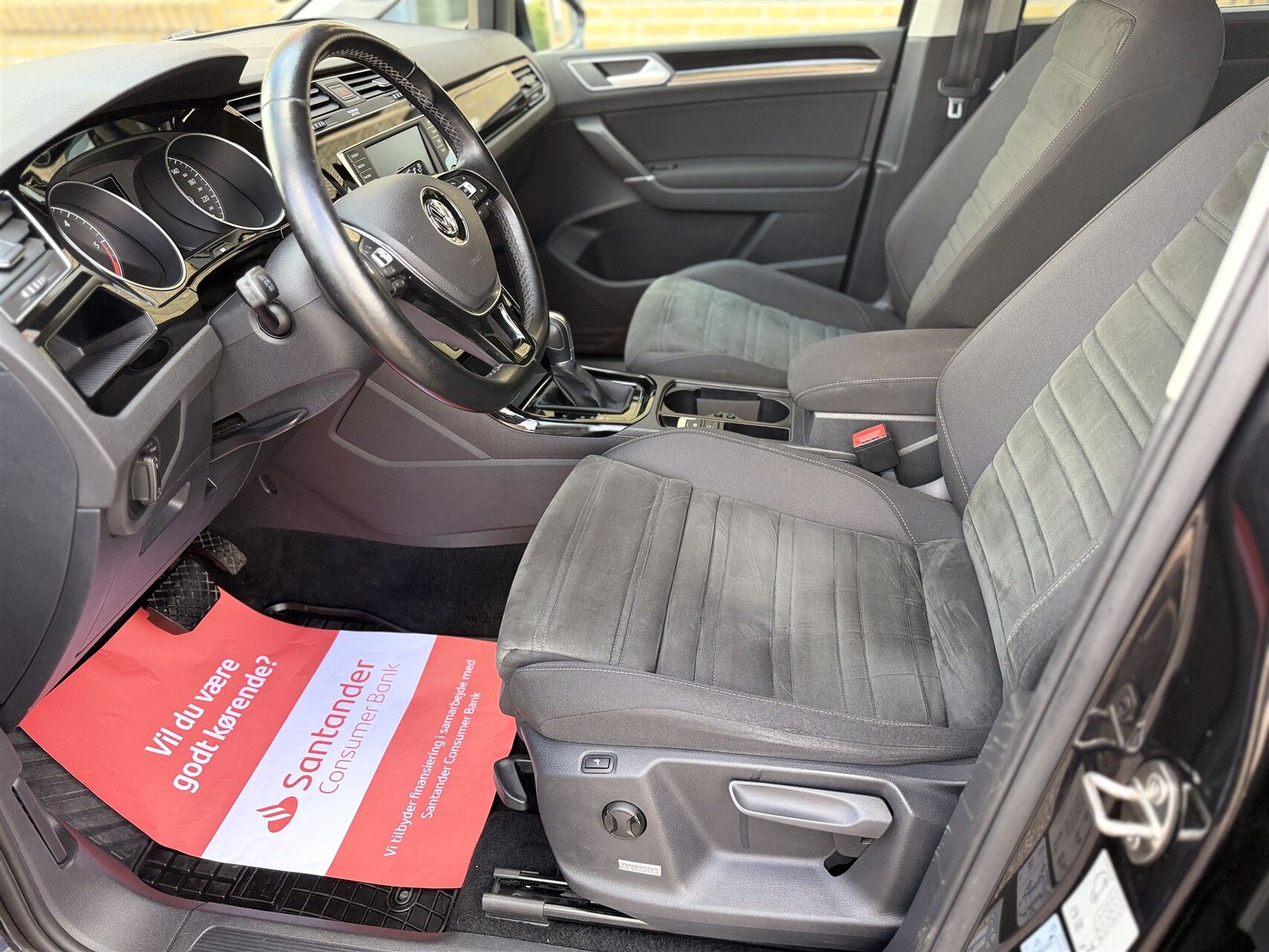 Billede af VW Touran 2,0 TDI BMT SCR Highline DSG 150HK 6g Aut.
