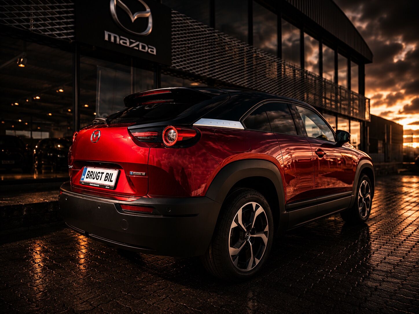 Billede af Mazda MX-30 0,8 e-Skyactiv R-EV  Plugin-hybrid Advance 170HK 5d Trinl. Gear