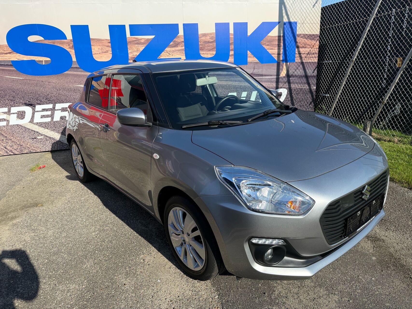 Billede af Suzuki Swift 1,2 Dualjet Action AEB Gold 90HK 5d