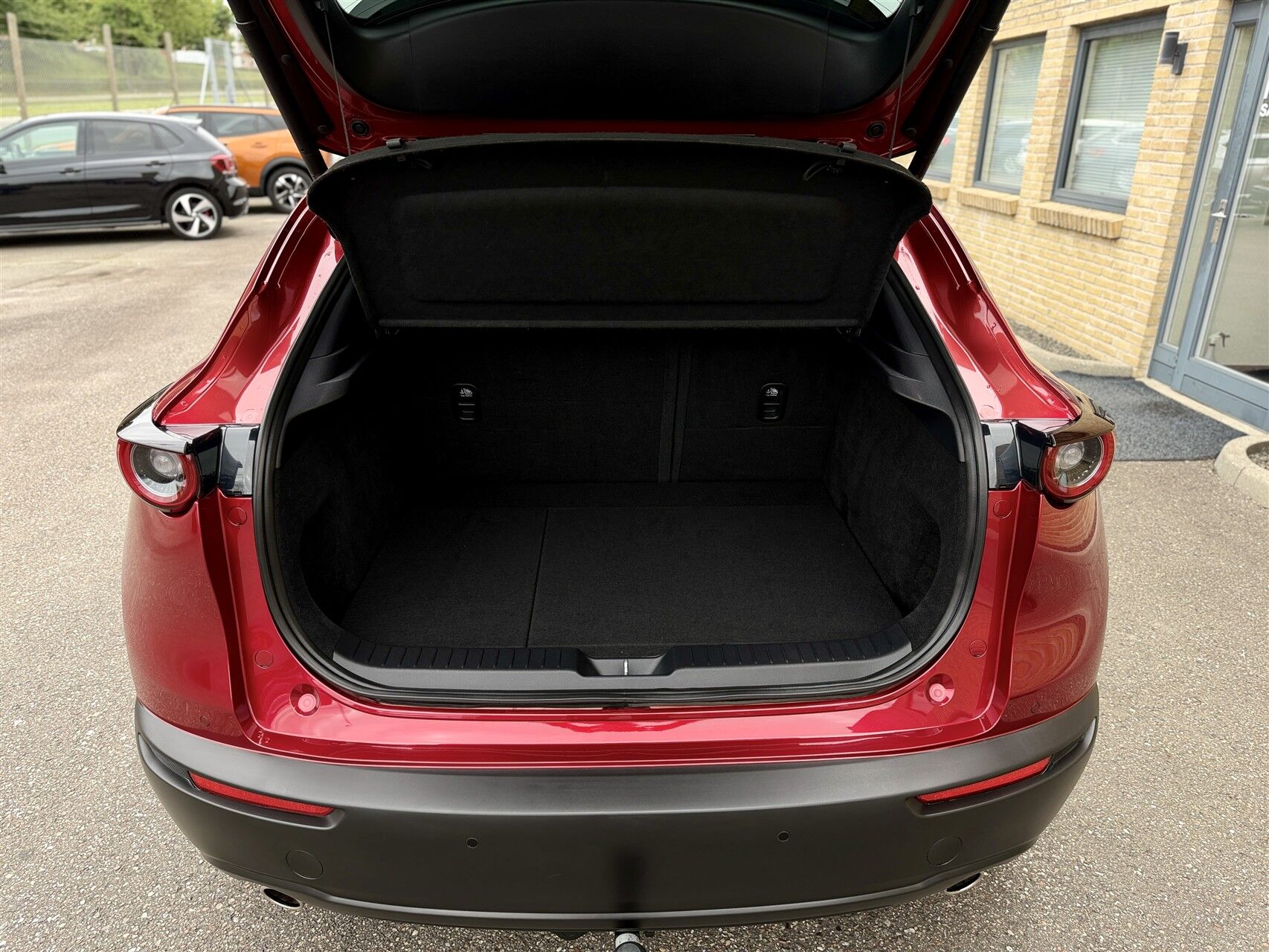 Billede af Mazda CX-30 2,0 Skyactiv-G  Mild hybrid Cosmo m. Technology Pack 150HK 5d 6g Aut.