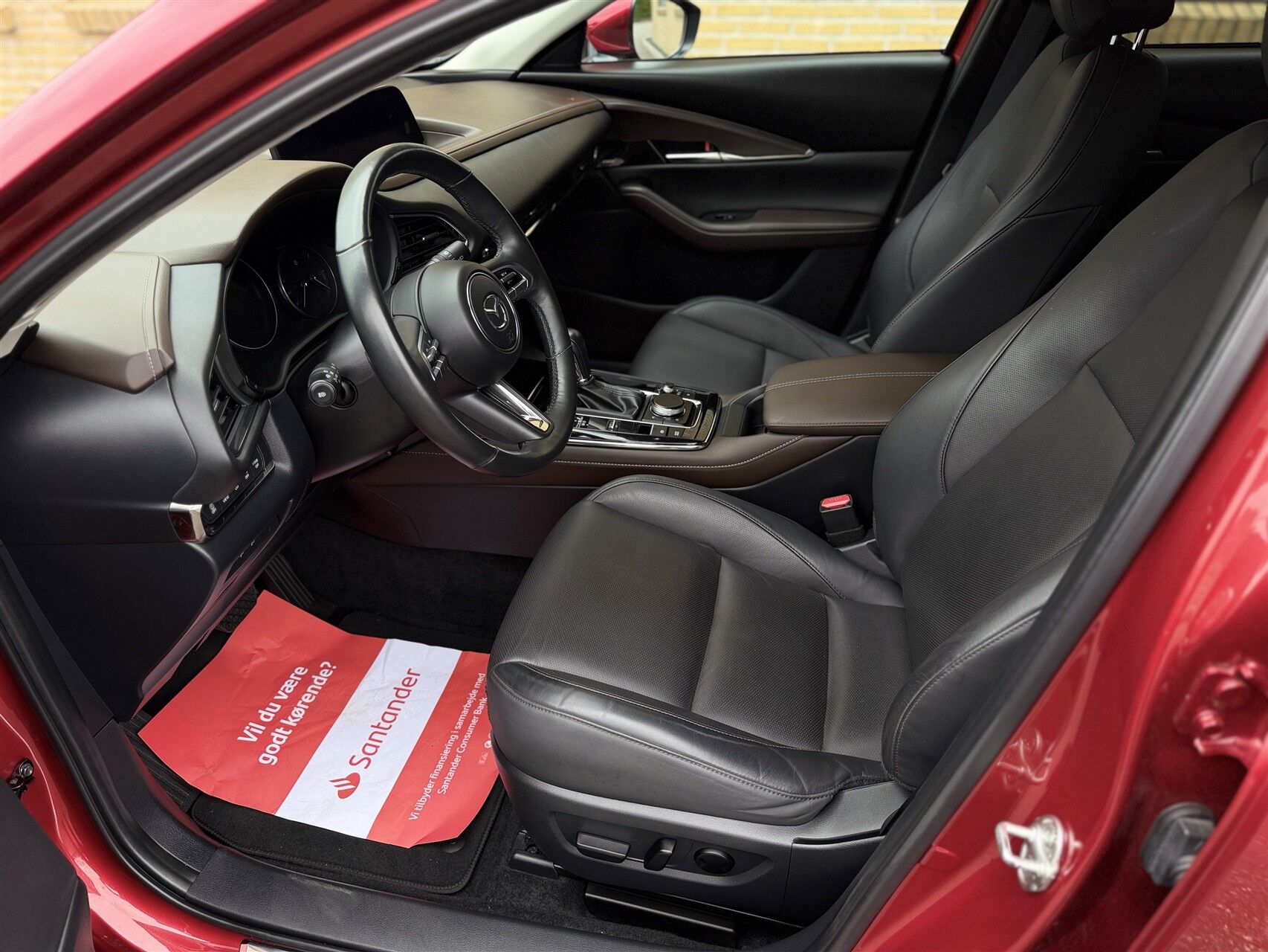 Billede af Mazda CX-30 2,0 Skyactiv-G  Mild hybrid Cosmo m. Technology Pack 150HK 5d 6g Aut.