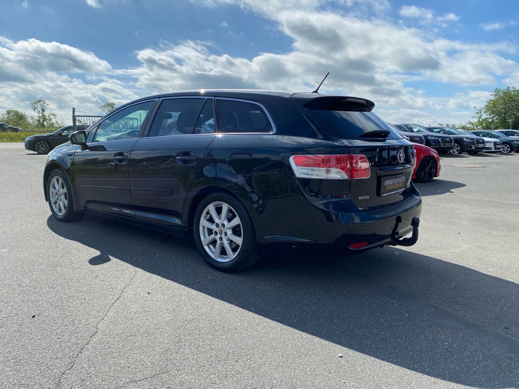 Billede af Toyota Avensis 1,8 VVT-I T1 147HK Stc 6g