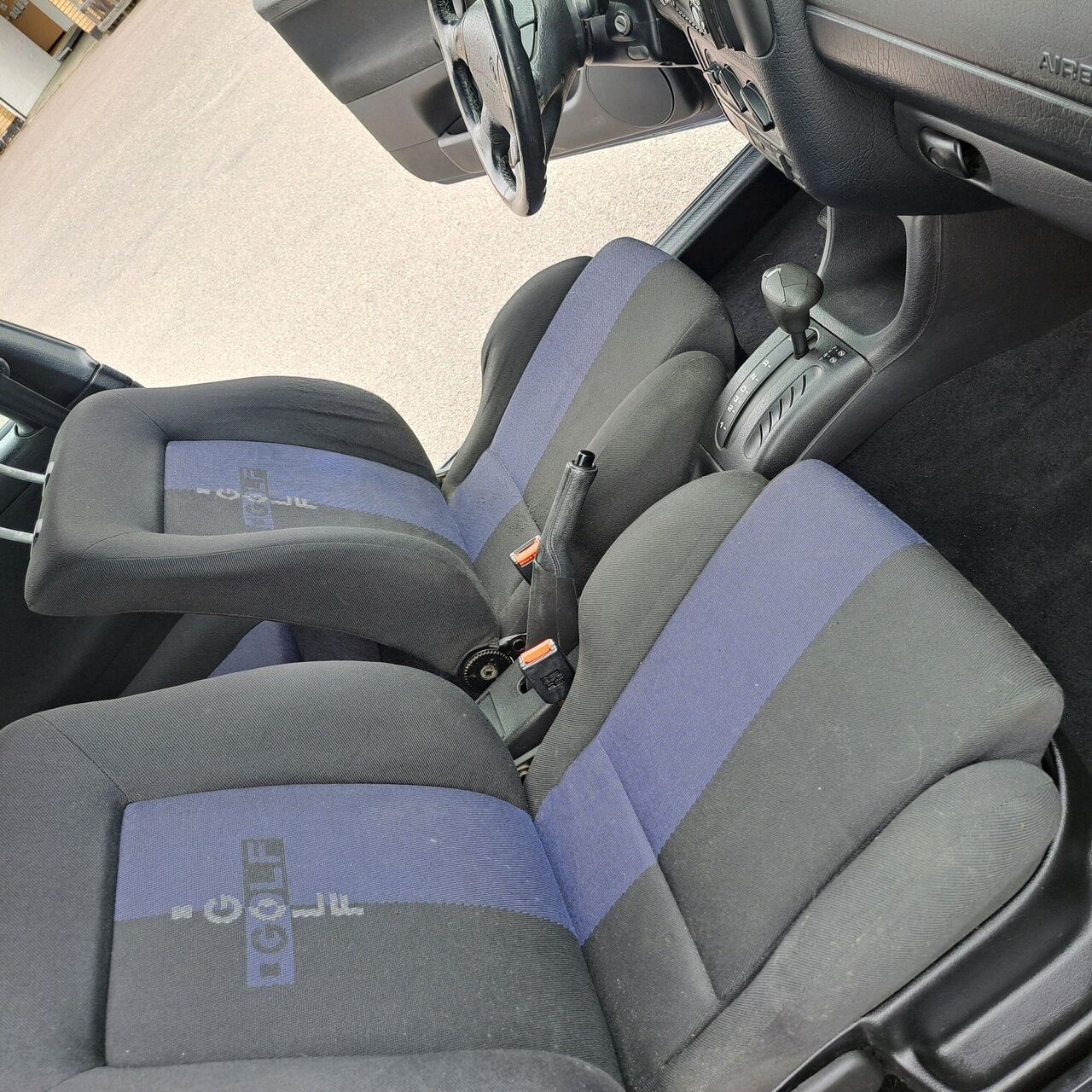 Billede af VW Golf 1,8 90HK Cabr. Aut.
