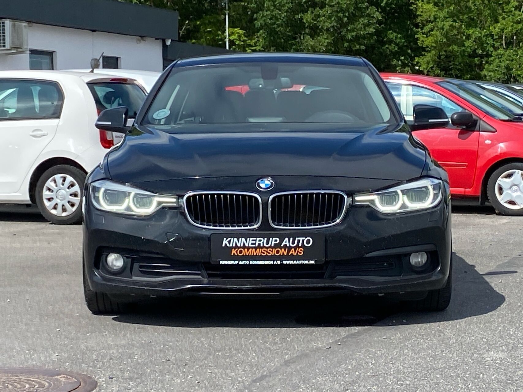 Billede af BMW 320d Touring 2,0 D Advantage Steptronic 190HK Stc 6g Aut.
