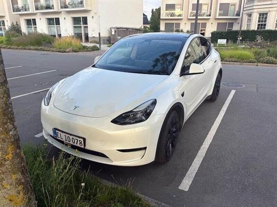 Tesla Model Y EL Long Range AWD 514HK 5d Aut.