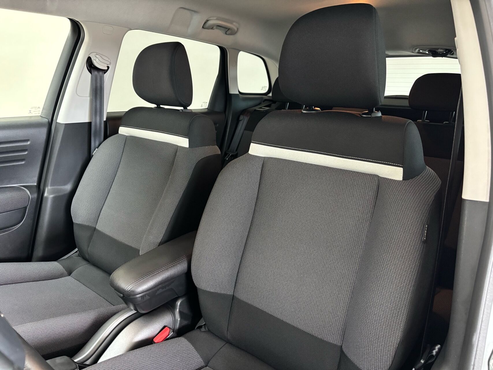 Billede af Citroën C3 Aircross 1,2 PureTech Platinum EAT6 110HK 5d 6g Aut.
