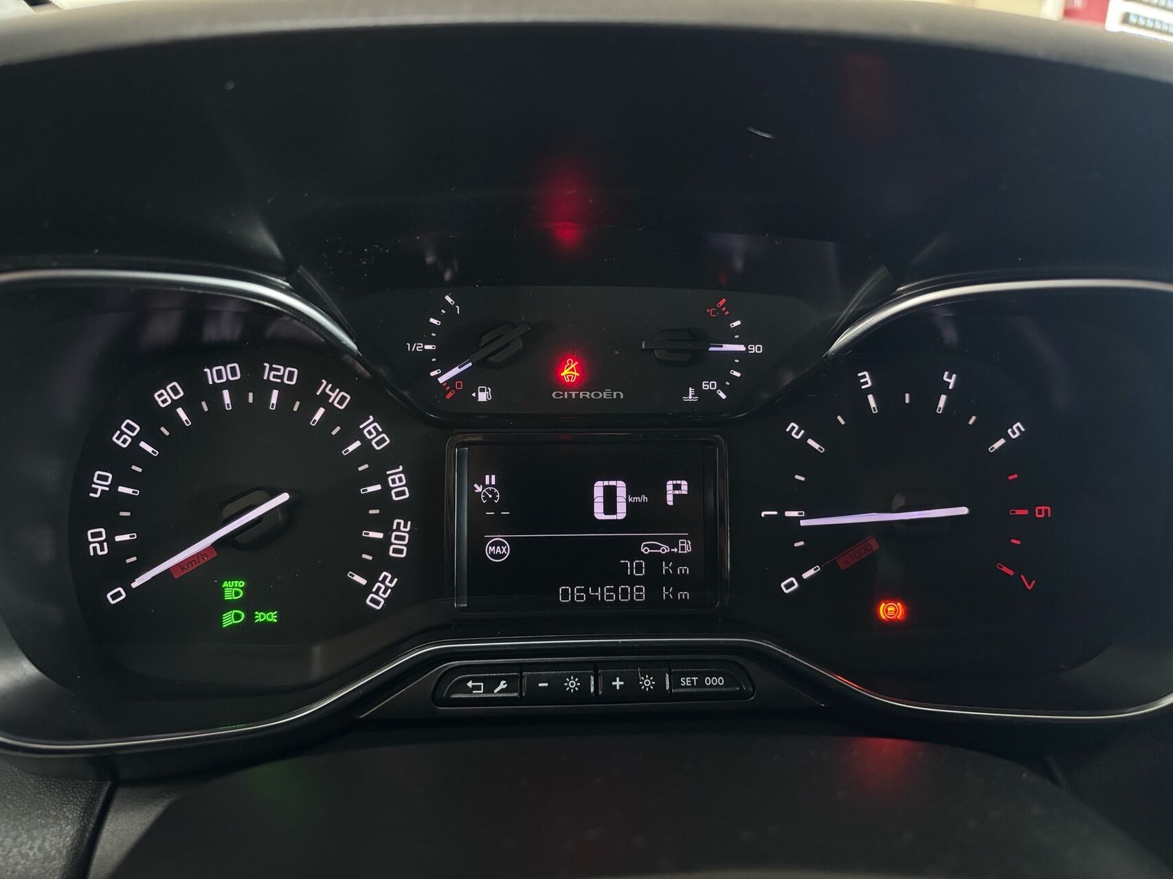 Billede af Citroën C3 Aircross 1,2 PureTech Platinum EAT6 110HK 5d 6g Aut.