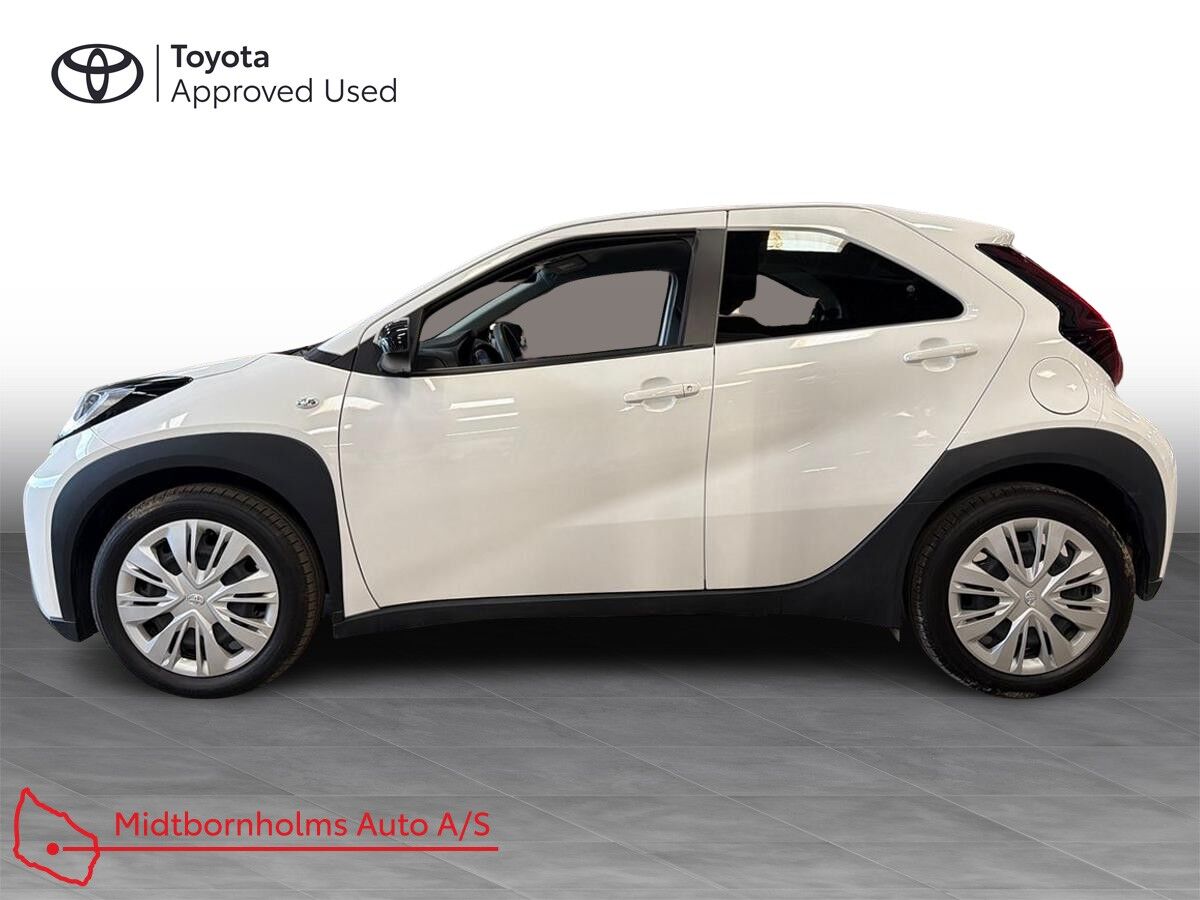 Billede af Toyota Aygo X 1,0 VVT-I Play 72HK 5d