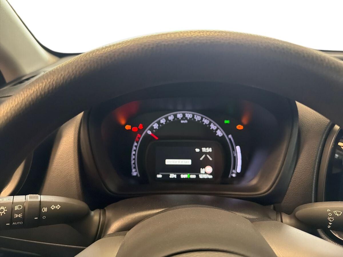 Billede af Toyota Aygo X 1,0 VVT-I Play 72HK 5d