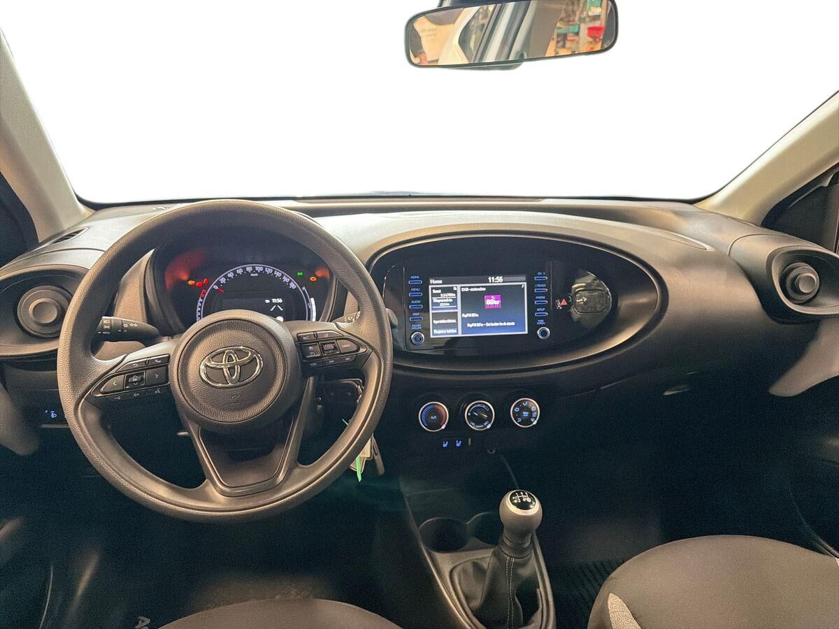 Billede af Toyota Aygo X 1,0 VVT-I Play 72HK 5d