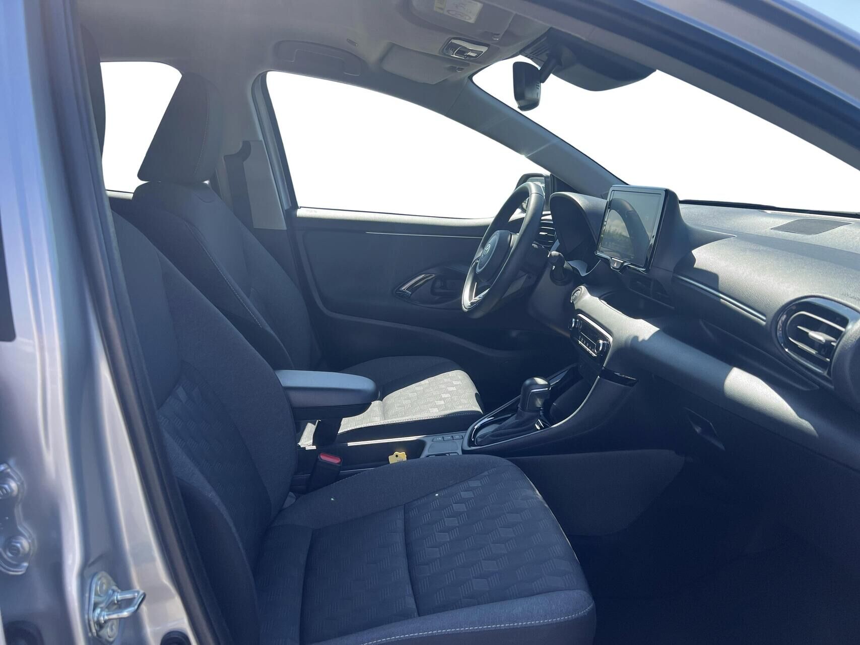 Billede af Toyota Yaris 1,5 Hybrid Style Comfort 116HK 5d Trinl. Gear