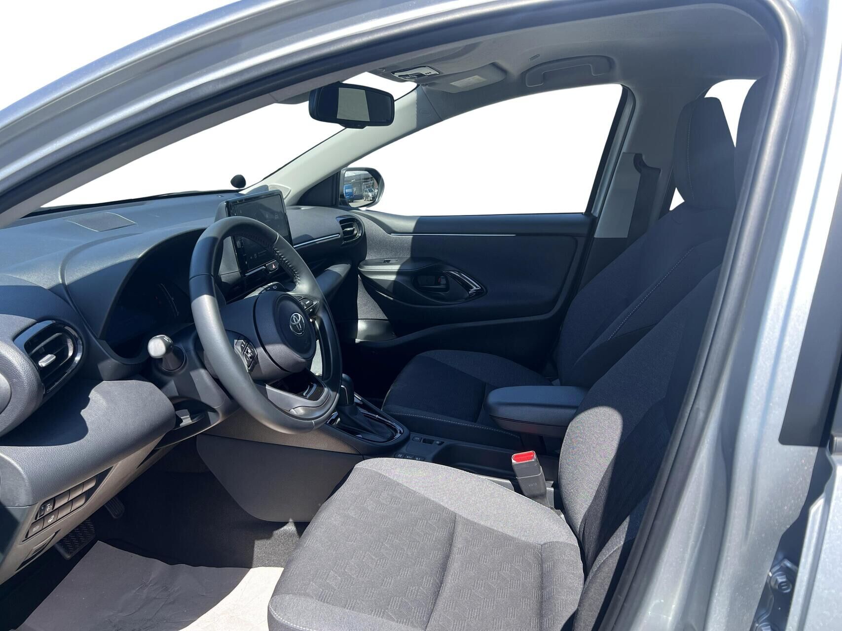 Billede af Toyota Yaris 1,5 Hybrid Style Comfort 116HK 5d Trinl. Gear