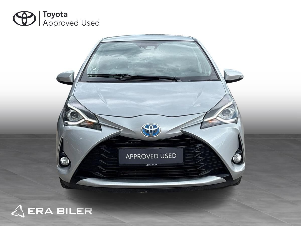 Billede af Toyota Yaris 1,5 Hybrid H3 Smartpakke E-CVT 100HK 5d Trinl. Gear