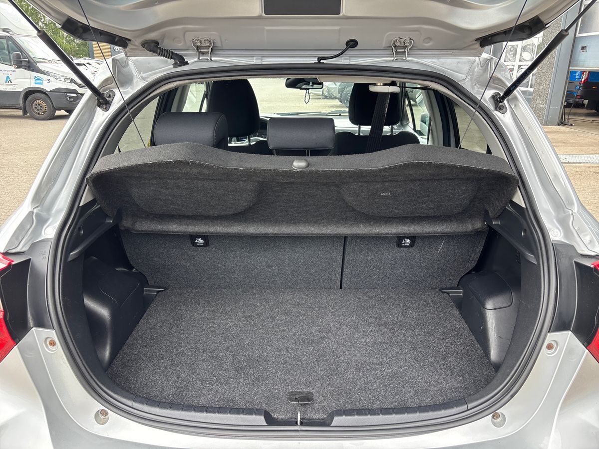 Billede af Toyota Yaris 1,5 Hybrid H3 Smartpakke E-CVT 100HK 5d Trinl. Gear