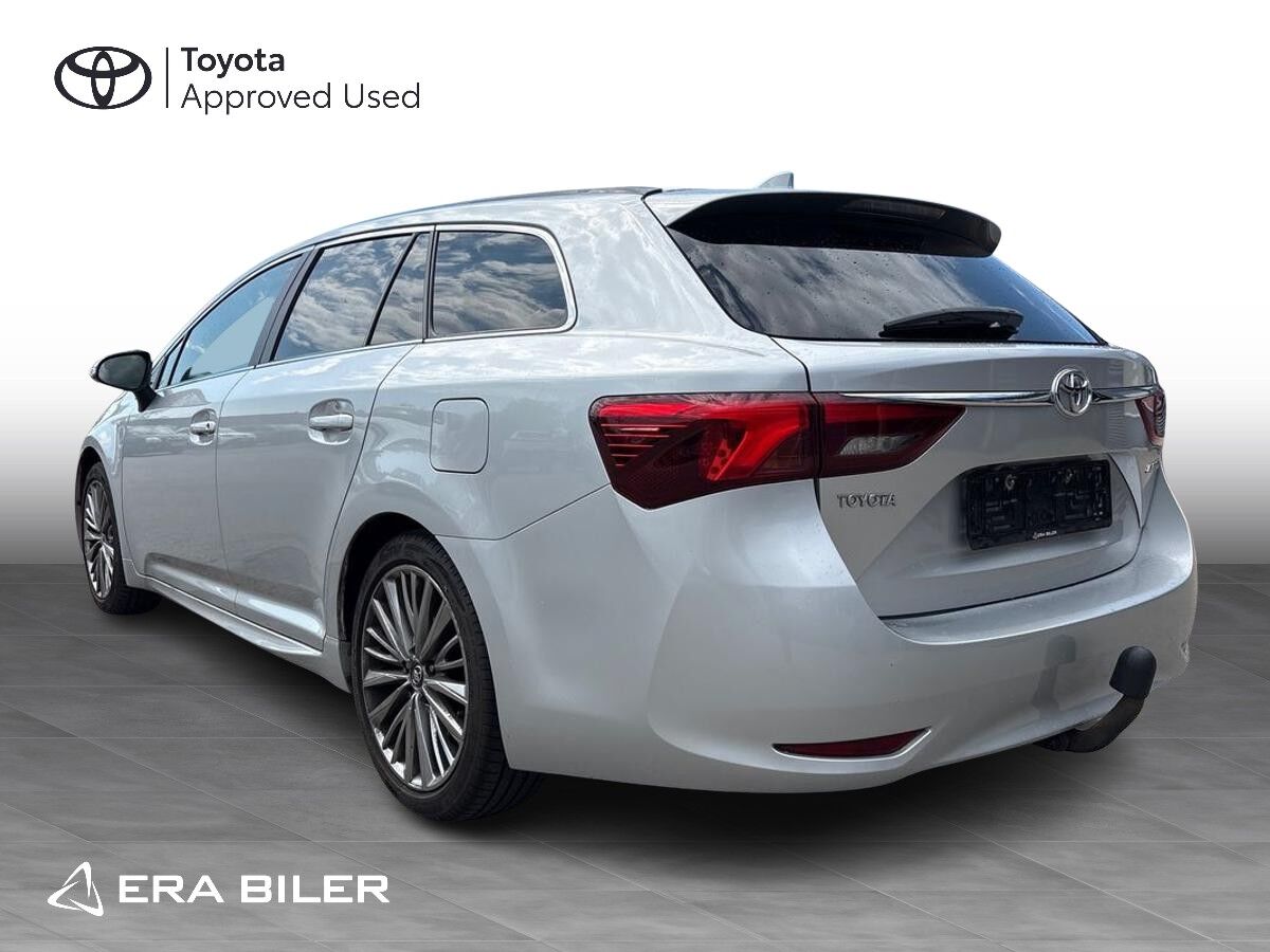 Billede af Toyota Avensis Touring Sports 1,8 VVT-I T2 Premium Multidrive S 147HK Stc 6g Aut.