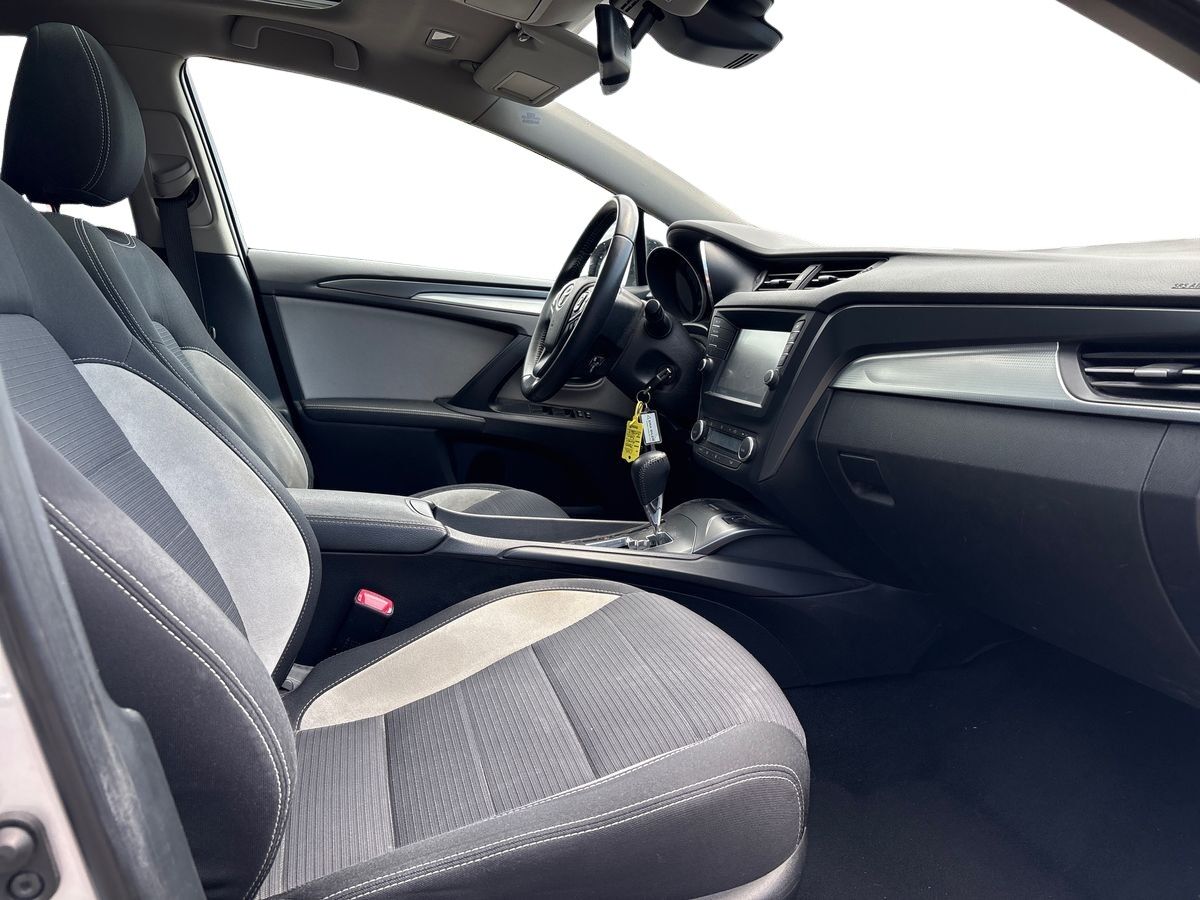 Billede af Toyota Avensis Touring Sports 1,8 VVT-I T2 Premium Multidrive S 147HK Stc 6g Aut.