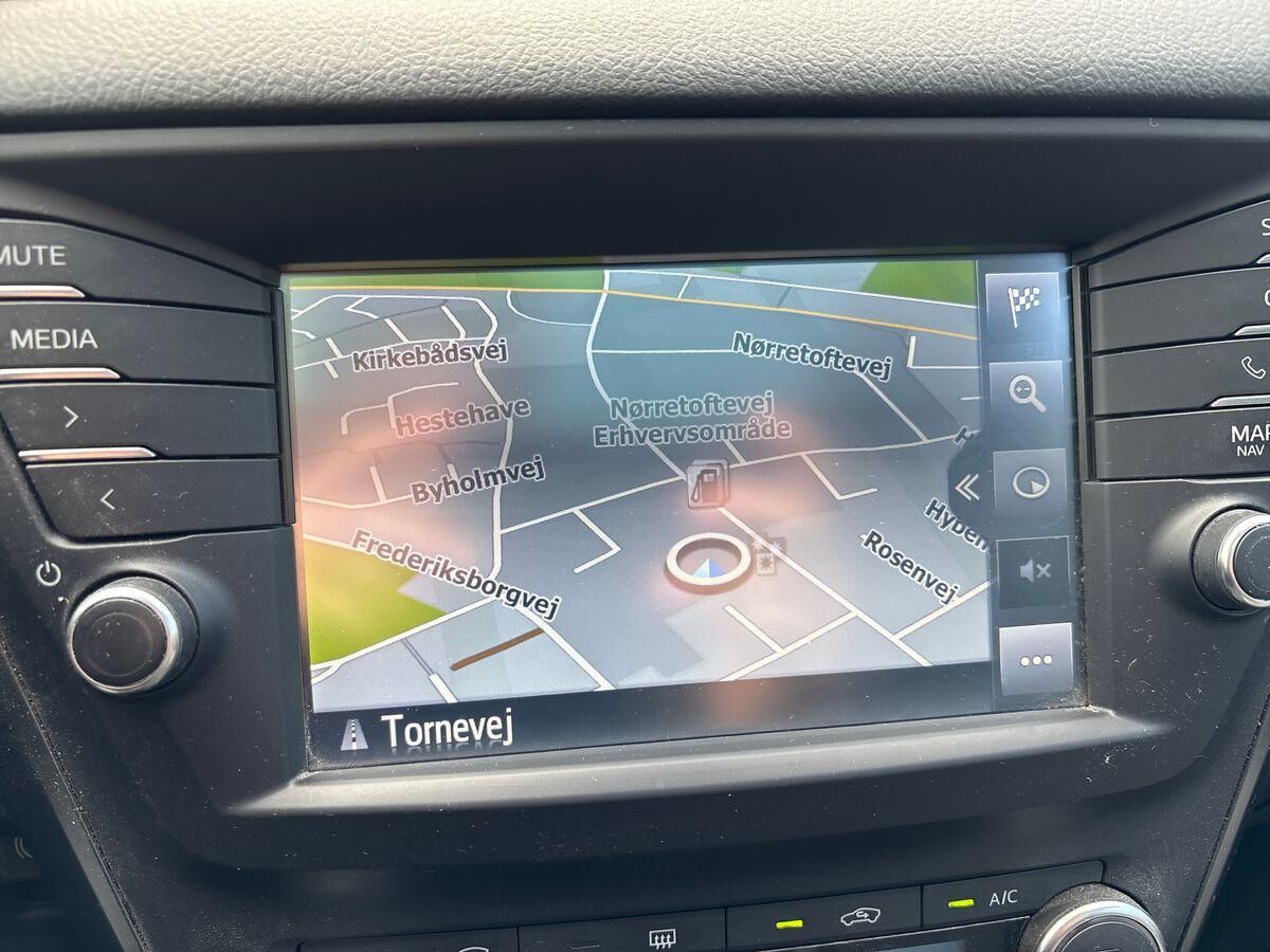 Billede af Toyota Avensis Touring Sports 1,8 VVT-I T2 Premium Multidrive S 147HK Stc 6g Aut.
