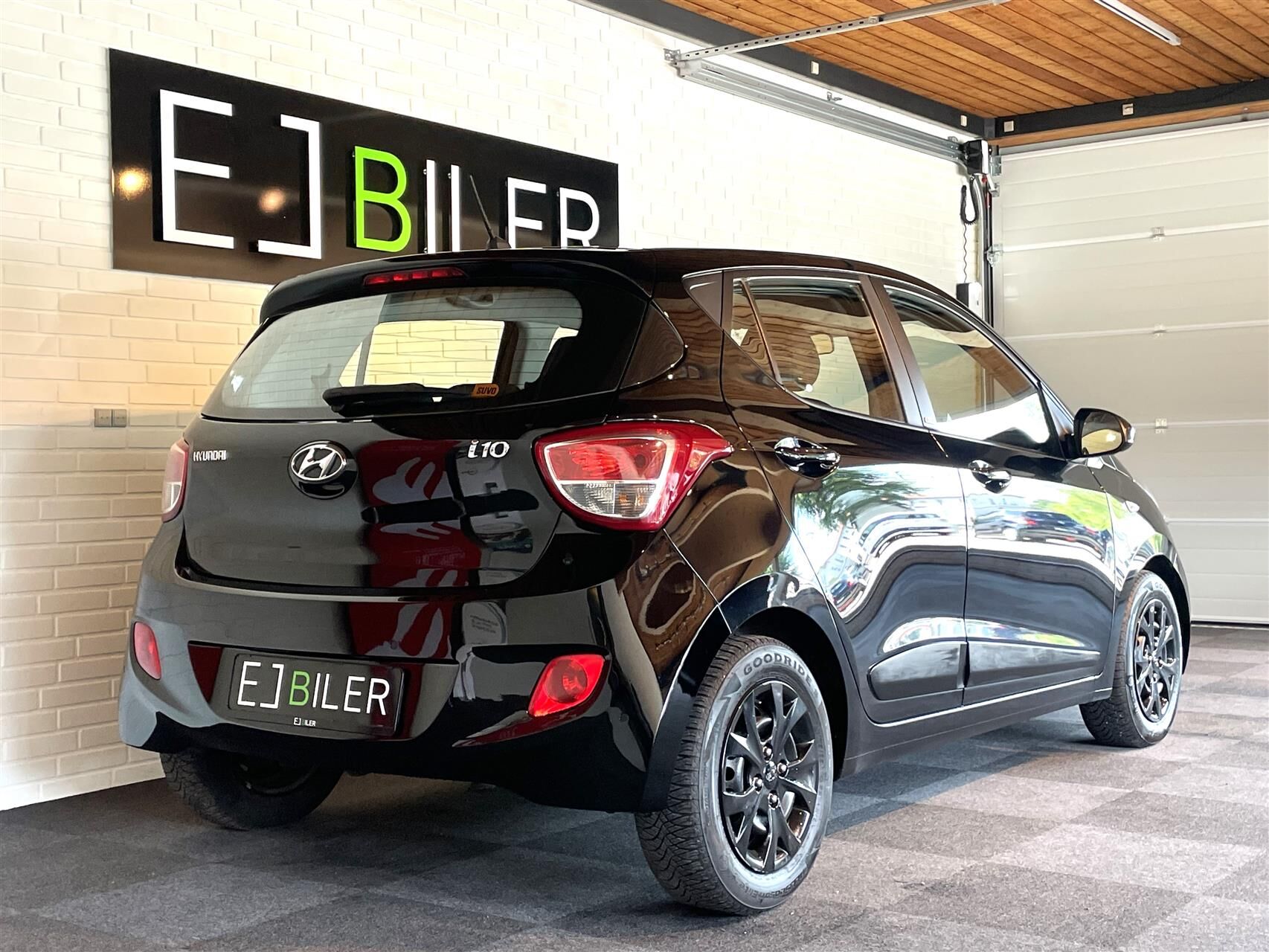 Billede af Hyundai i10 1,0 Go Sport 66HK 5d