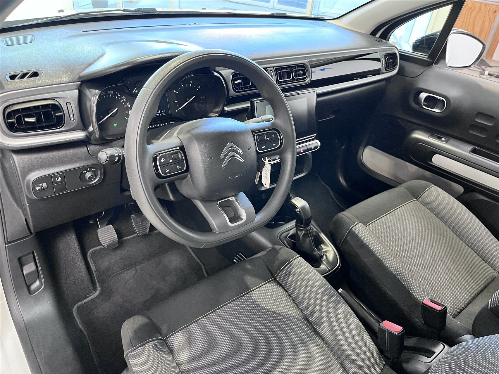 Billede af Citroën C3 1,2 PureTech Limited start/stop 82HK 5d