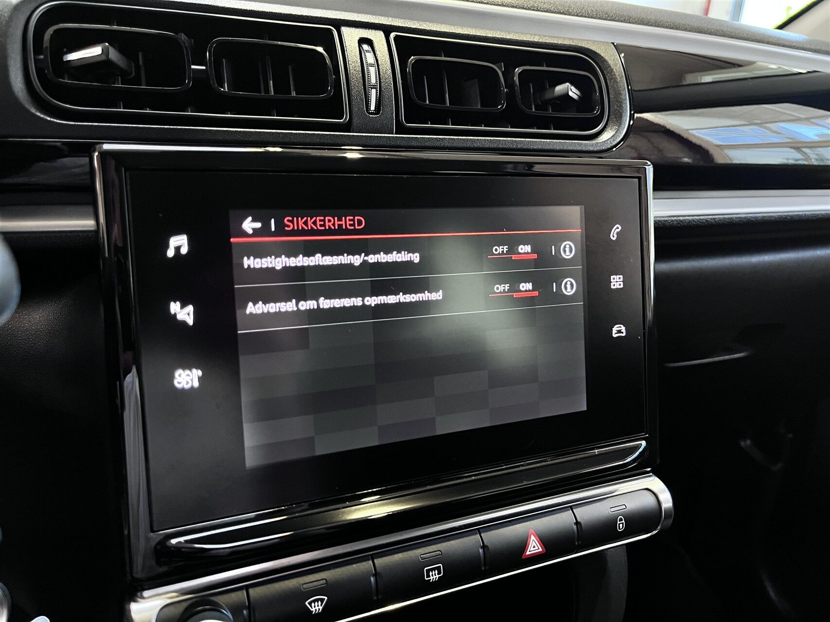 Billede af Citroën C3 1,2 PureTech Limited start/stop 82HK 5d