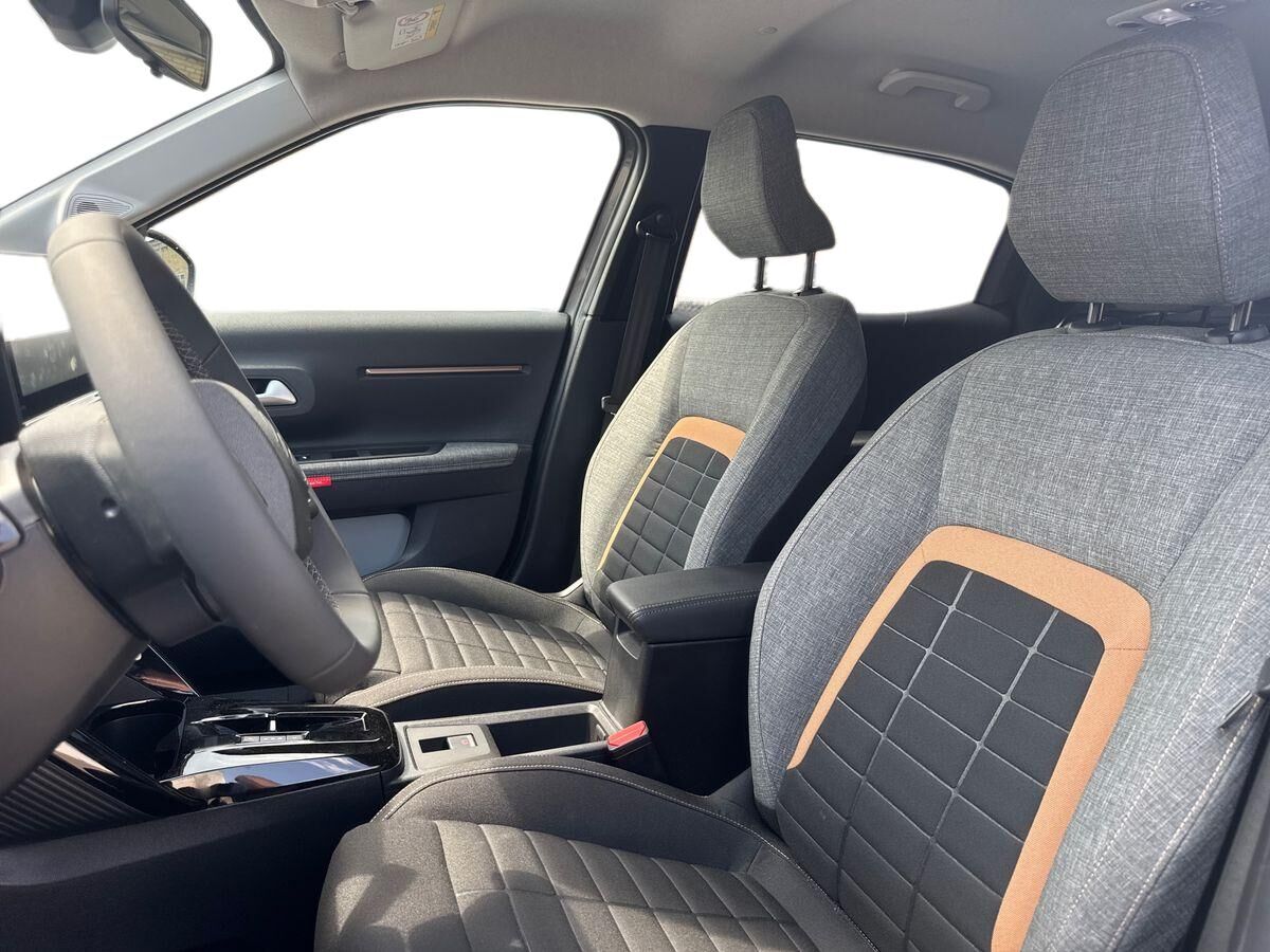 Billede af Citroën e-C3 Aircross EL Plus Limited 113HK 5d Aut.