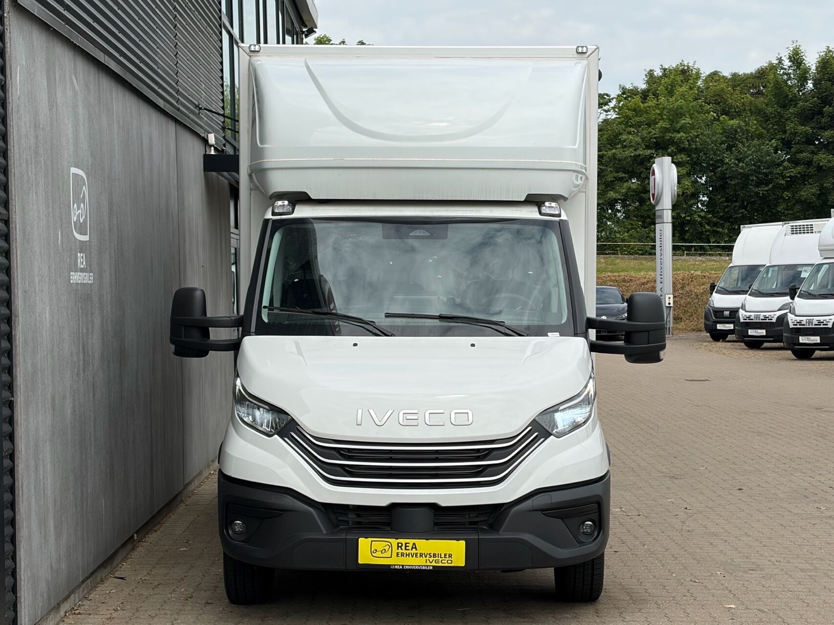 Billede af Iveco Daily 35S18 3750mm 3,0 D 180HK Ladv./Chas. 8g Aut.