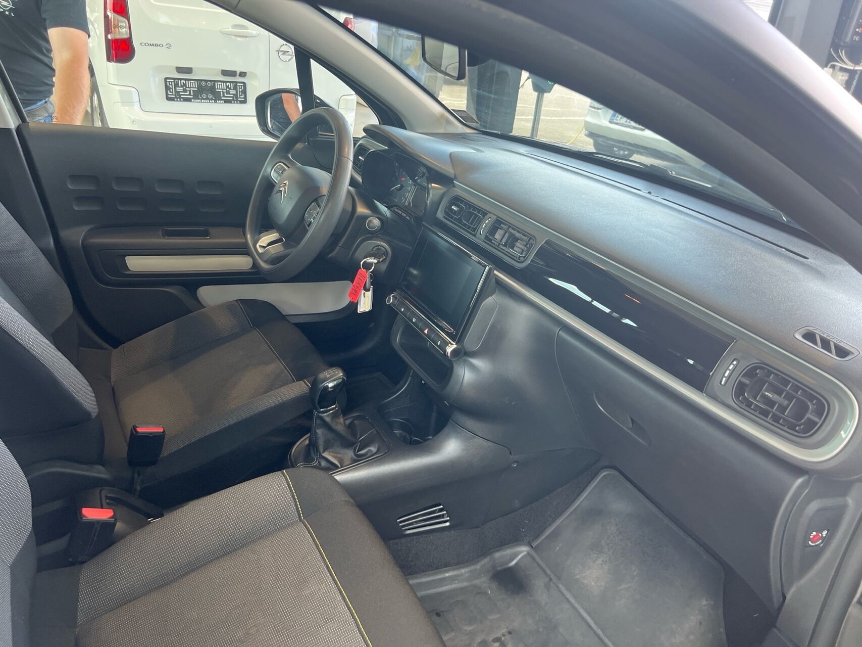 Billede af Citroën C3 1,2 PureTech Limited start/stop 82HK 5d
