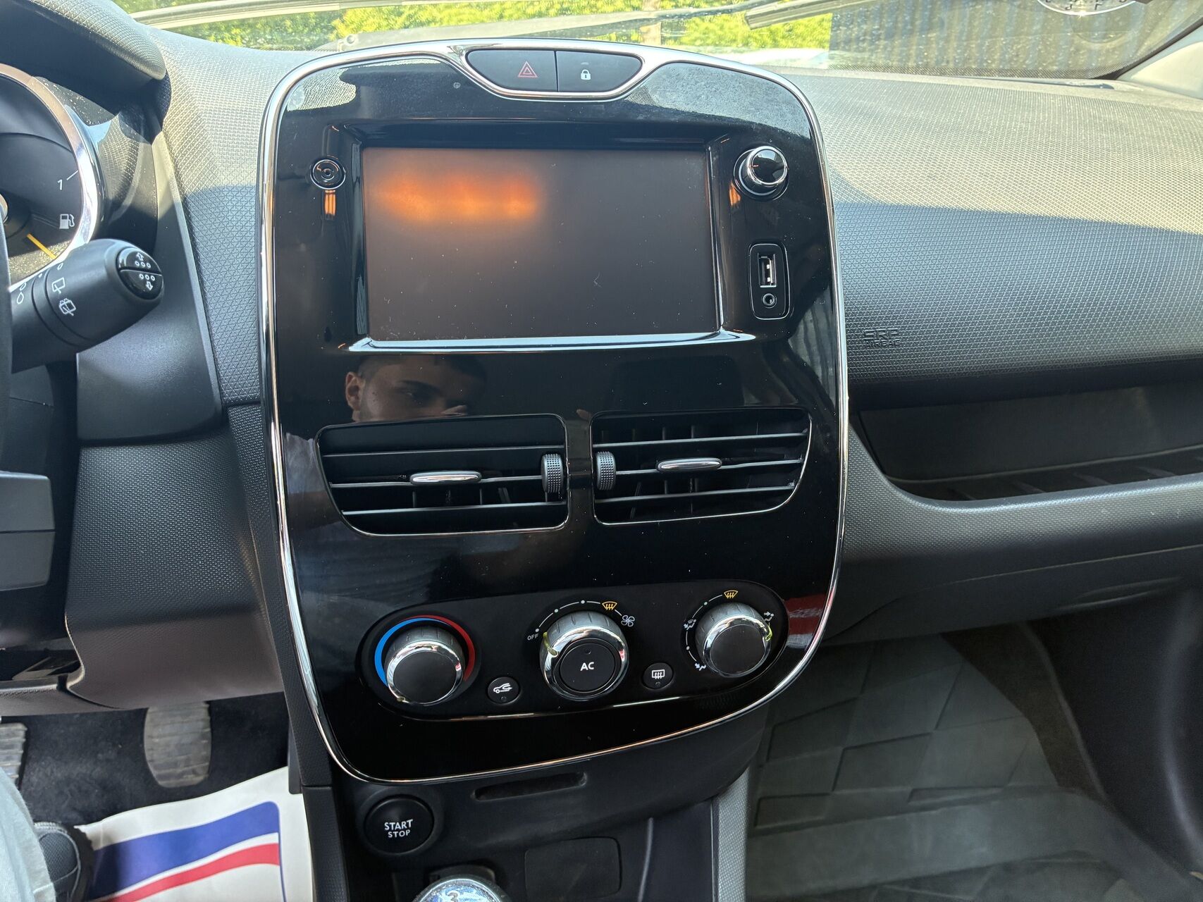 Billede af Renault Clio 1,5 DCI Expression 75HK 5d