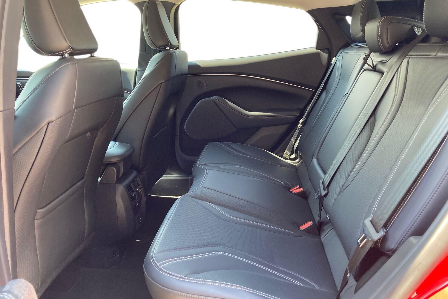 Billede af Ford Mustang Mach-E EL SR 269HK 5d Aut.