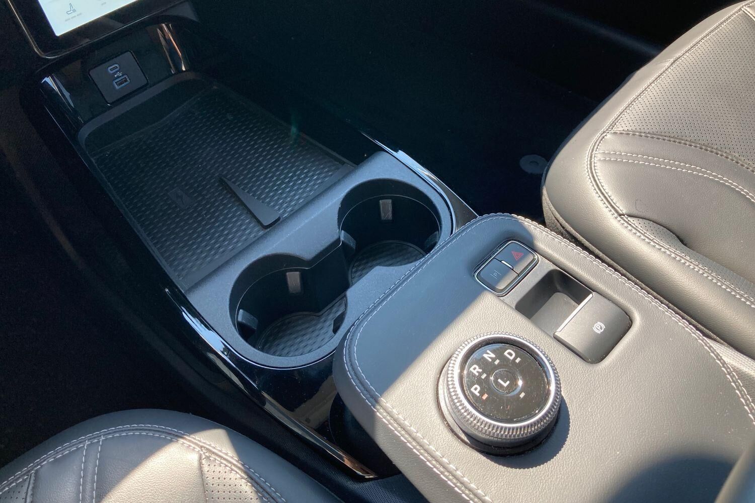 Billede af Ford Mustang Mach-E EL SR 269HK 5d Aut.