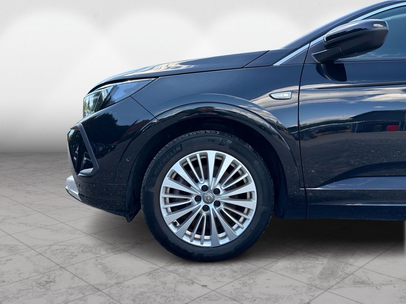 Billede af Opel Grandland 1,6 PHEV  Plugin-hybrid Ultimate EAT8 225HK 5d 8g Aut.