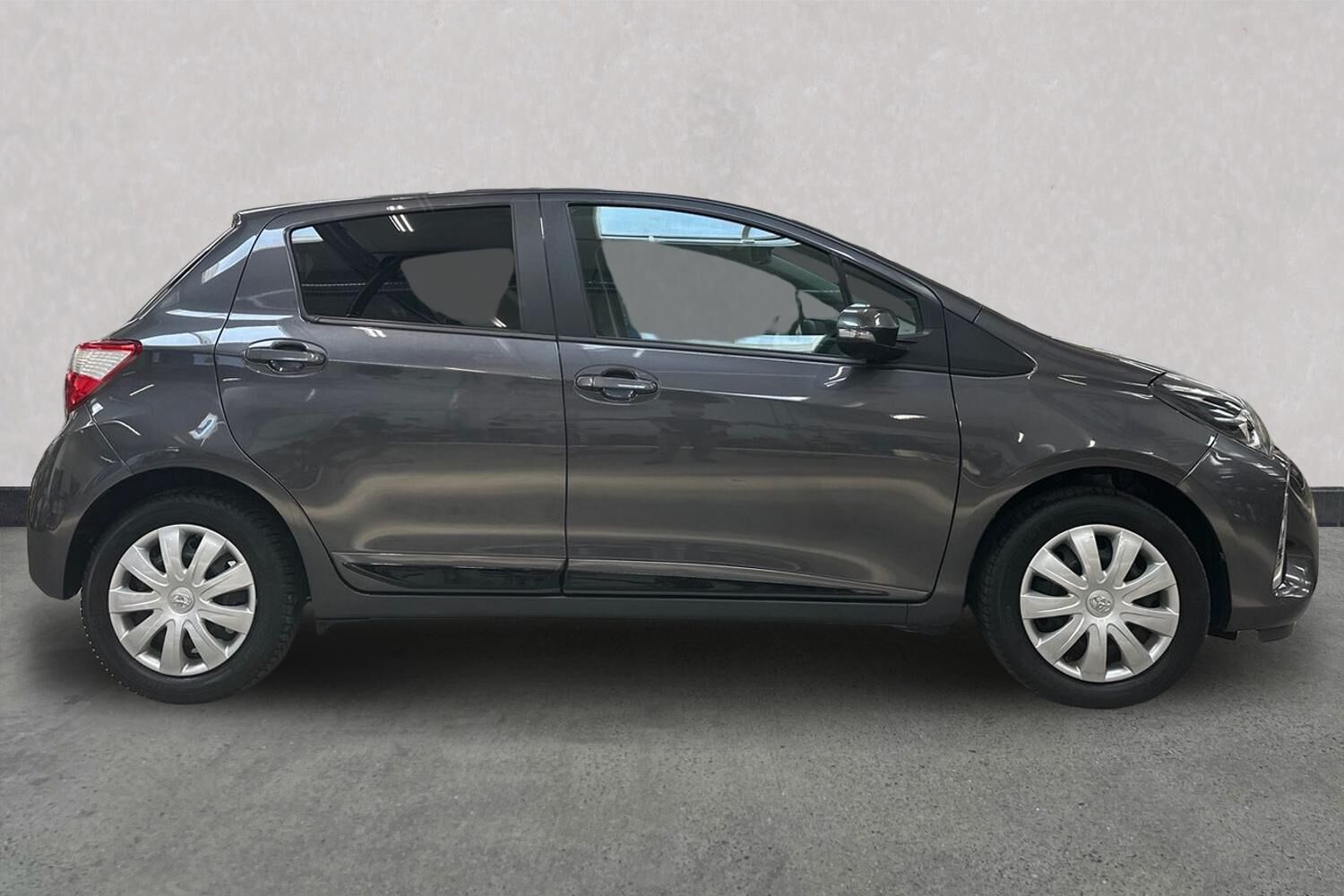 Billede af Toyota Yaris 1,5 VVT-I T2 Limited 111HK 5d 6g