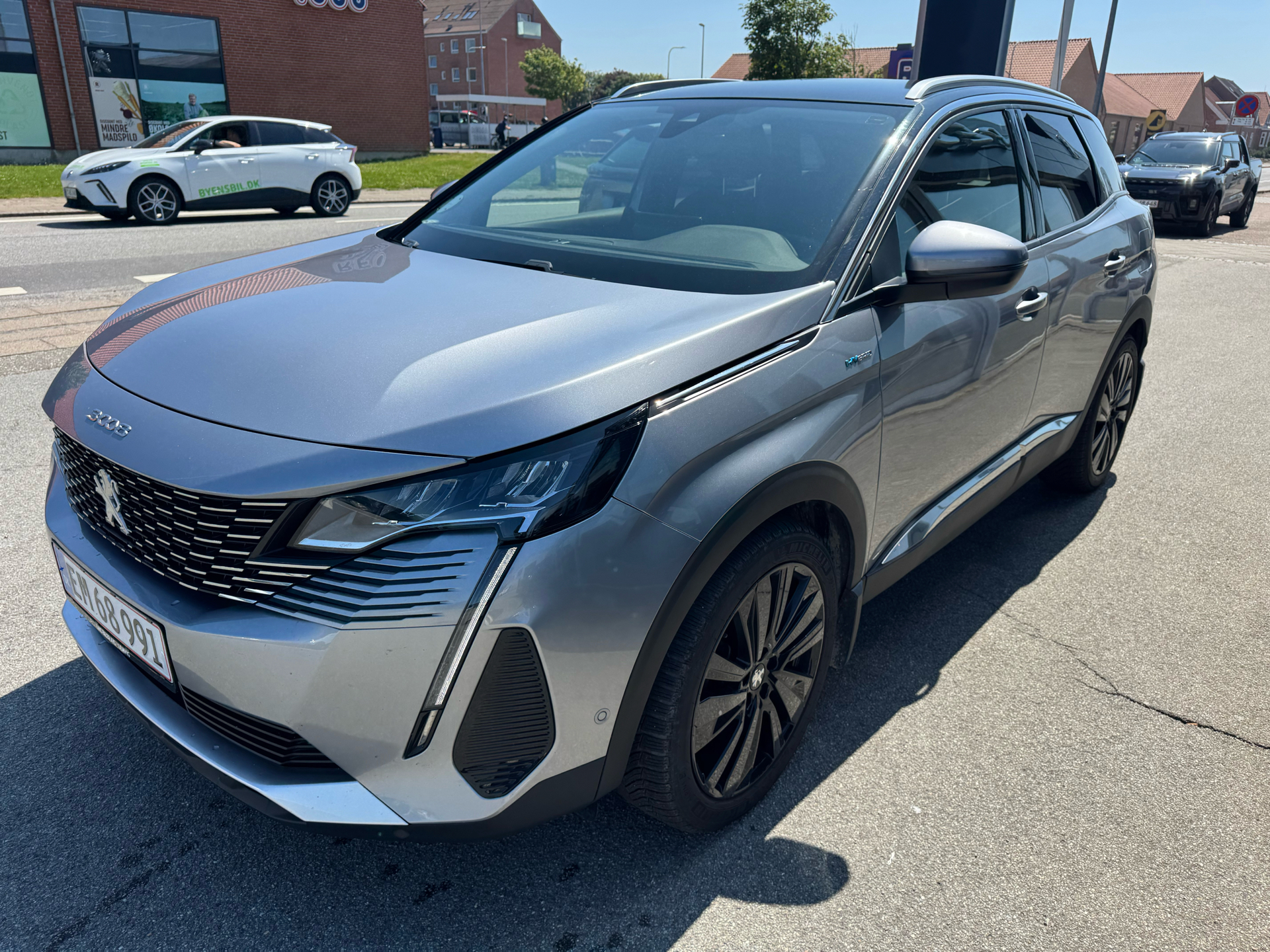 Billede af Peugeot 3008 1,6 PureTech  Plugin-hybrid Allure Pack EAT8 225HK 5d 8g Aut.