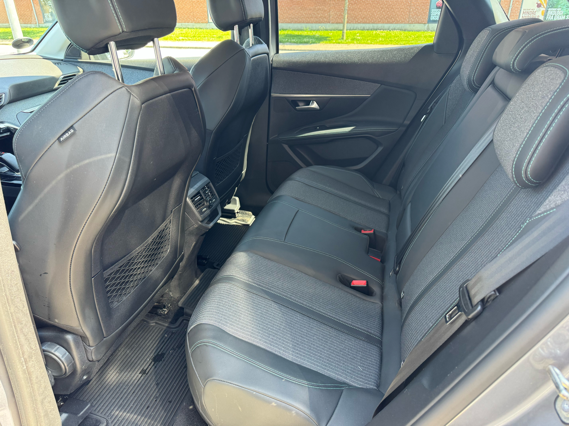Billede af Peugeot 3008 1,6 PureTech  Plugin-hybrid Allure Pack EAT8 225HK 5d 8g Aut.